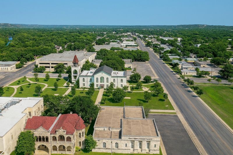 Best Tub To Shower Conversion pros in Kilgore, TX